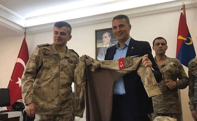 Ünlü isimler Hatay’da askere moral ziyaretinde