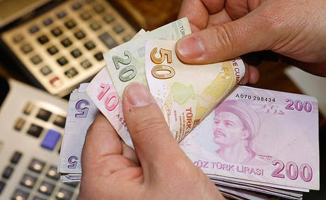Emeklilere maaşının 3 ya da 10 katına kadar faizsiz kredi