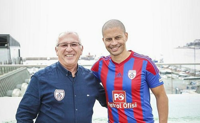 Alex yeniden Türkiye'de