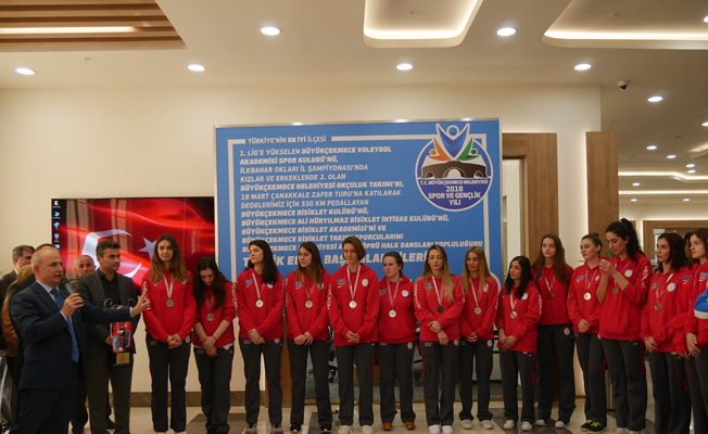 Büyükçekmece, kültür, sanat ve sporda gurur tablosu çizdi