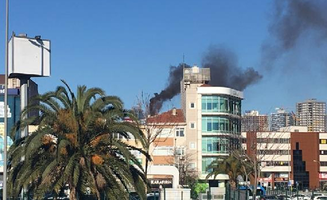 İstanbul'da rezidans inşaatında yangın