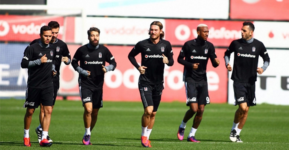 Beşiktaş'ta Antalyaspor maçı hazırlıkları başladı