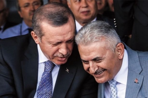 ‘Erdoğan gündemle uğraşıyor, Yıldırım’ı uğurlamak isteyenler ne yapıyor?’