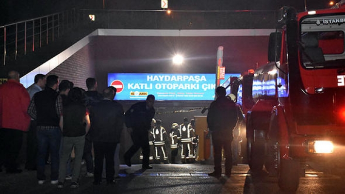 Haydarpaşa Hastanesi otoparkında yangın