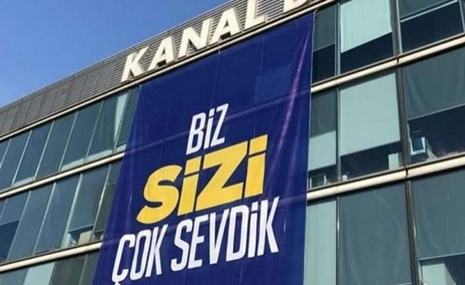 Aydın Doğan’a veda pankartı...