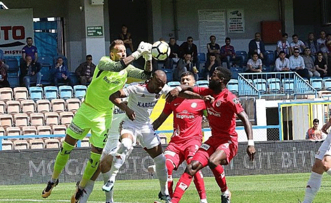 Antalyaspor Kardemir Karabükspor'u 2-1 mağlup etti