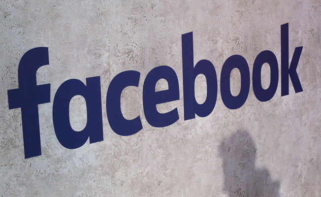 Facebook'tan 'siyasi paylaşım' kararı