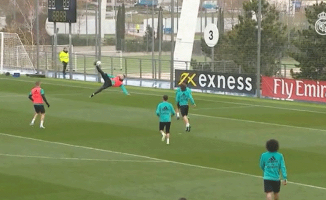 Ronaldo’dan bu kez antrenmanda rövaşata şov