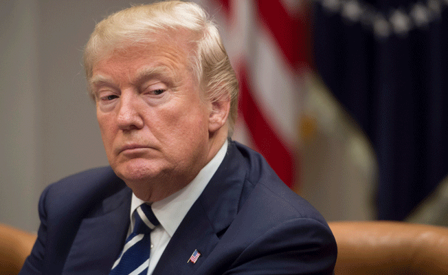 Trump: Çin ticaret engellerini alt edecektir