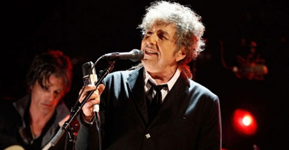 Bob Dylan, Nobel'i sitesinden sildi