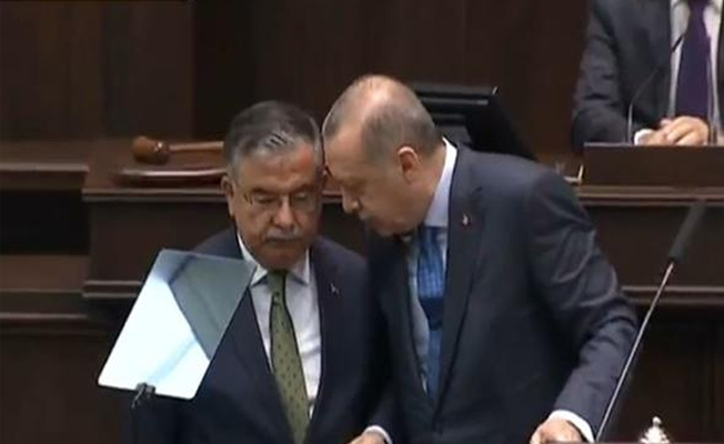 Grup toplantısında dikkat çeken anlar: Erdoğan kürsüye çağırdı