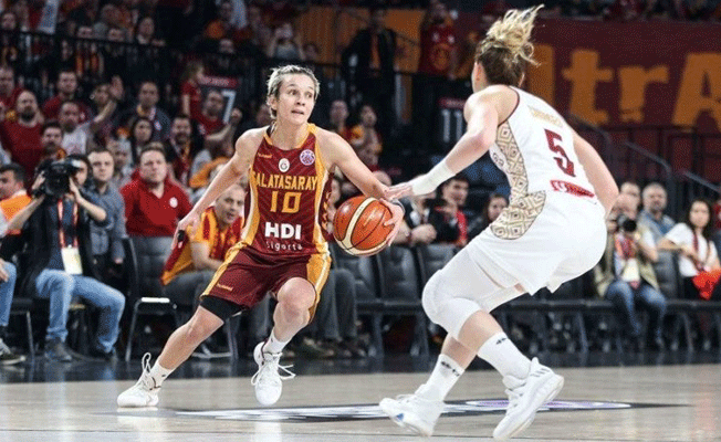 Galatasaray Avrupa’da kupayı ucundan yakaladı!