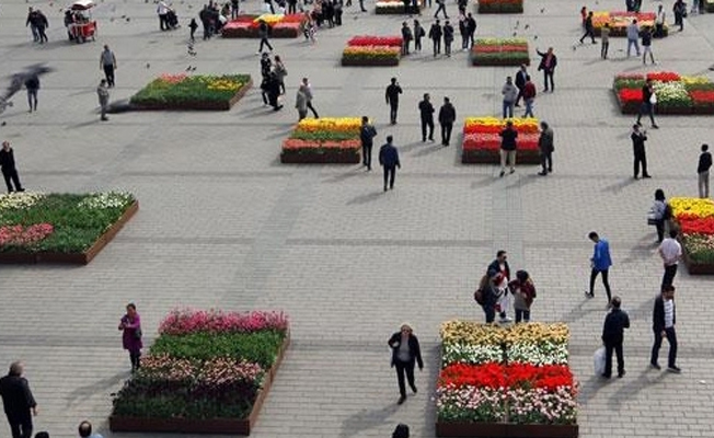 İBB Başkanı, 1 Mayıs eylemlerini sorumlu tuttu: İnşallah Taksim'i kendine getireceğiz