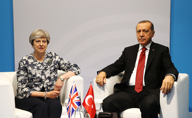Cumhurbaşkanı Erdoğan İngiltere Başbakanı May ile görüştü