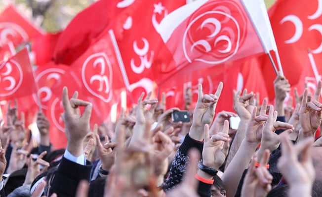 MHP o isimleri disipline verdi!