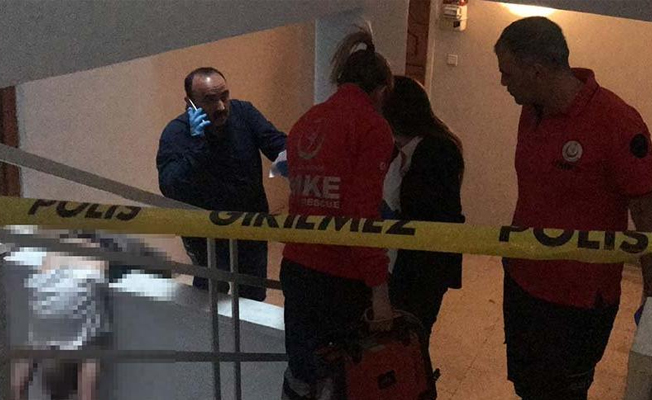 Esrarengiz olay! Apartman boşluğunda ceset bulundu