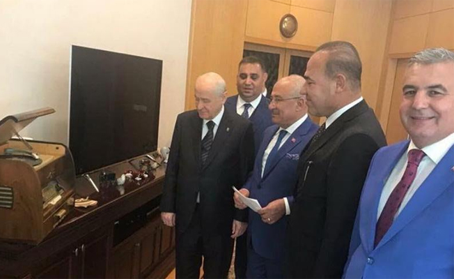 Bahçeli'den 'milli doktrin dokuz ışık' göndermesi