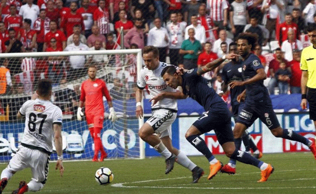 Antalyaspor Atiker Konyaspor: 0-0
