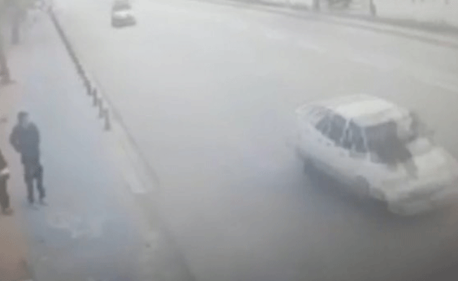 Vali’ye selam veren polise otomobil çarptı