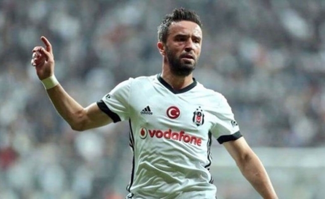Gökhan Gönül'ün aklı Fenerbahçe'de!