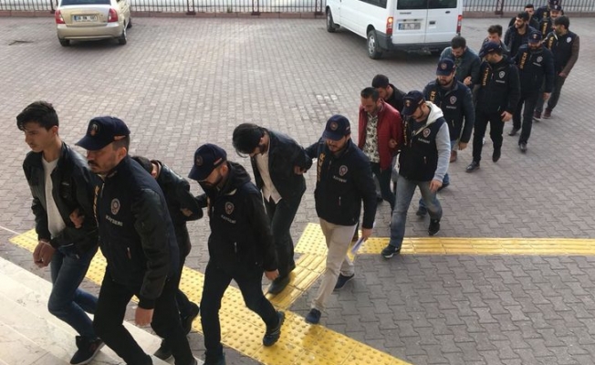 Banka müşterilerinin hesaplarını boşaltan çeteye operasyon: 17 gözaltı