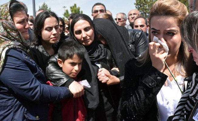 Üniversiteyi yasa boğan ölüm!