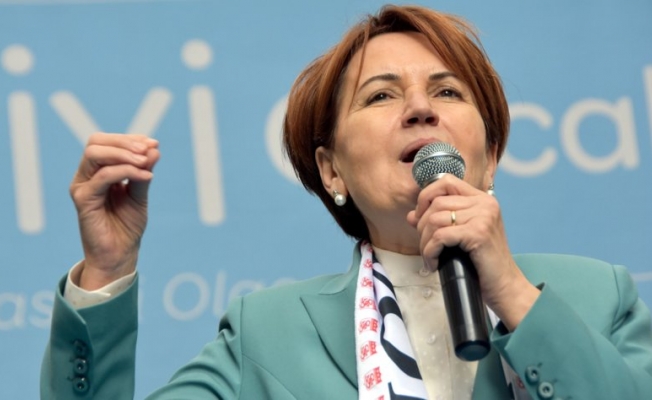Yeni Şafak yazarı: ‘Seçimde İYİ Parti’yi yasaklamak utanç verici olur’