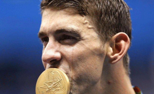 Olimpiyat oyunları tarihinin en başarılı sporcusu Phelps: İntiharı düşündüm