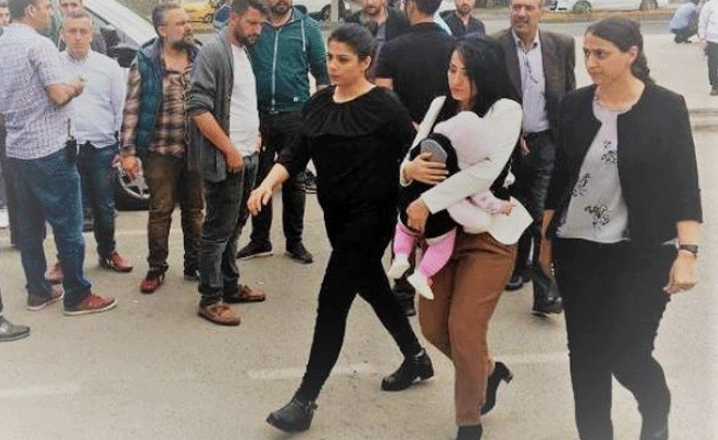 'AYM'nin davayı görüşeceğini öğrendik, tahliye umudumuz sürüyor'