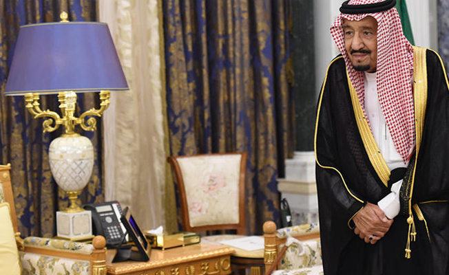 Darbe sanılmış... Suudi Arabistan'dan ilk yasak!