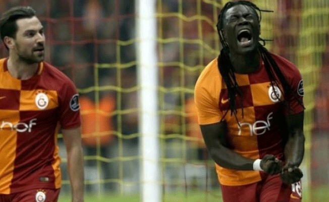 Gomis, Süper Lig'in tarihine geçmek üzere