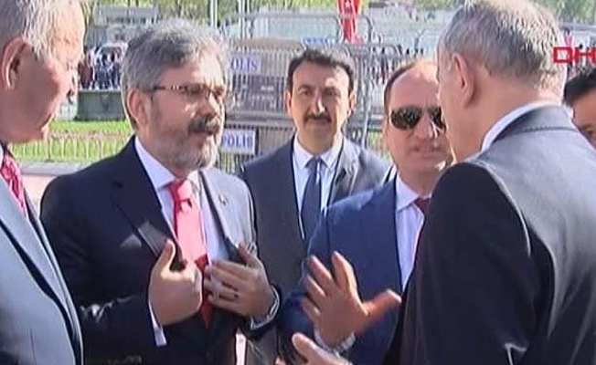 Taksim’de 23 Nisan törenlerinde tartışma çıktı