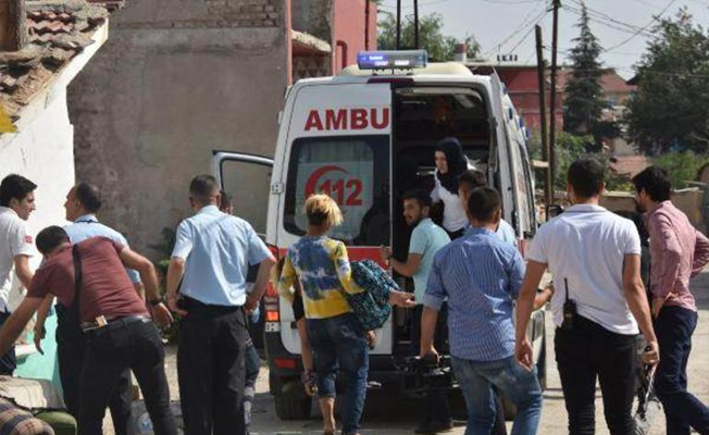 Köfte cinneti! 11 kişi hastanelik oldu...