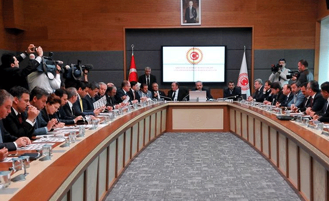 Uyum yasaları Anayasa Komisyonu’nda kabul edildi