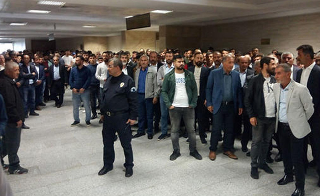 Zilah Şeyhi cinayeti davasına akın ettiler: Yüzlerce kişi katıldı