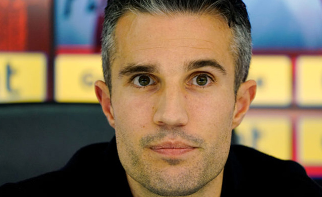 Robin van Persie hain ilan edildi