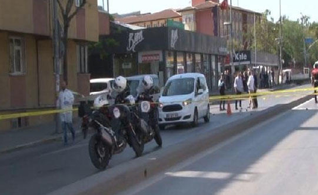 Trafik kazası sonrası dehşet anları! Kurşun yağdırdı