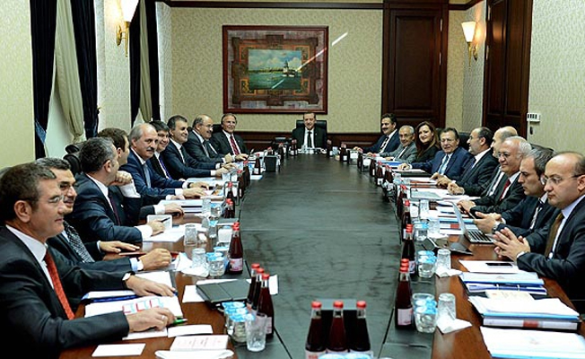 AKP'de kritik seçim toplantısı!