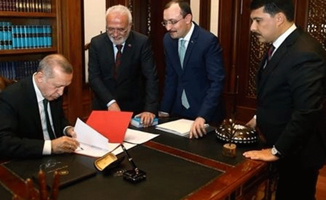 Erdoğan, cumhurbaşkanı adaylığı muvafakatnamesini imzaladı