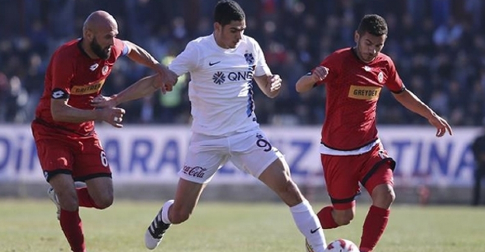 Çorumspor'u 2-1 yenen Trabzonspor gruplara kaldı