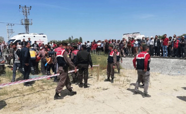 Konya'da feci kaza: Aynı aileden 4 kişi öldü