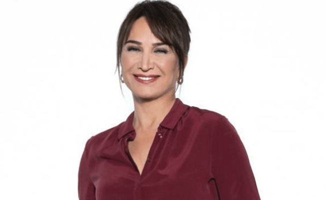 Demet Akbağ ekranlara dönüyor!