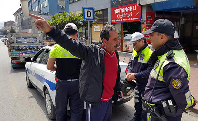 Polise böyle sitem etti: İnsan kız arkadaşının yanında alınır mı?