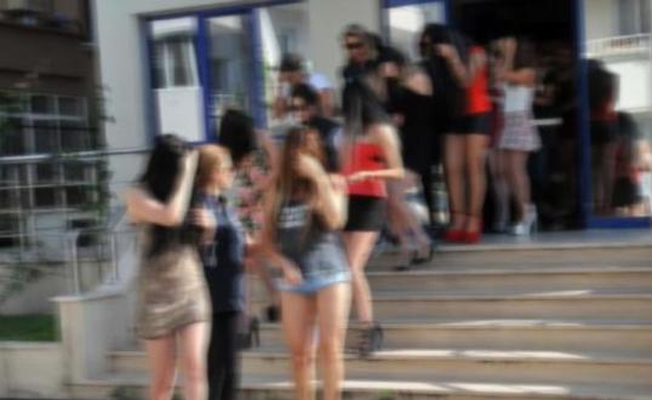 Sözleşmeli fuhuş rezaleti! Zengin müşterilerine 'Keneli', çirkin kadınlara 'Toros'