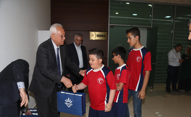 Hilal Futbol Kulübü'nden Selvitopu'na ziyaret