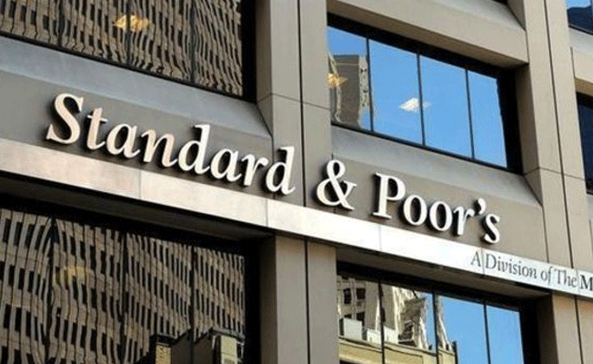 S&P TL'nin notunu BB-'ye düşürdü