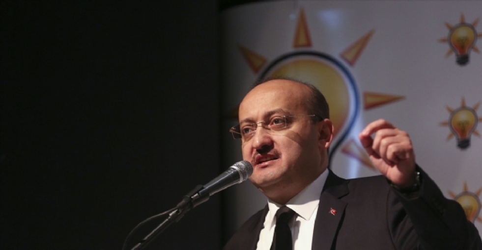 Akdoğan: Laikçi kesim AK Parti'yi devirmeye dönük çalışmalar içerisinde