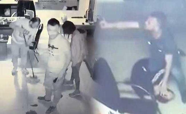 İstanbul'da kafede vahşet anları!