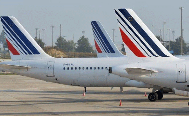 Air France grevi istifa getirdi