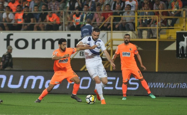 Alanya’da puanlar paylaşıldı küme düşme hattı karıştı!